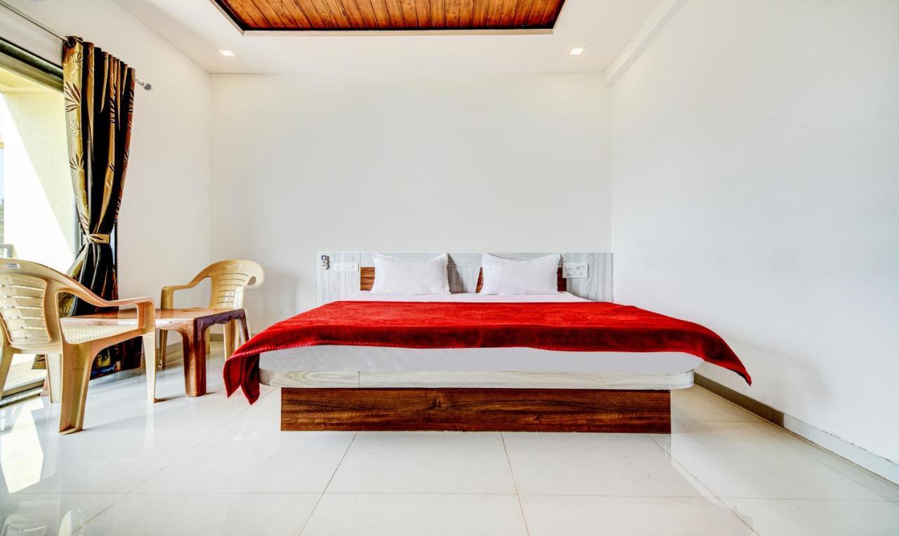 Aditya Hill View Inn Mahabaleshwar Luaran gambar
